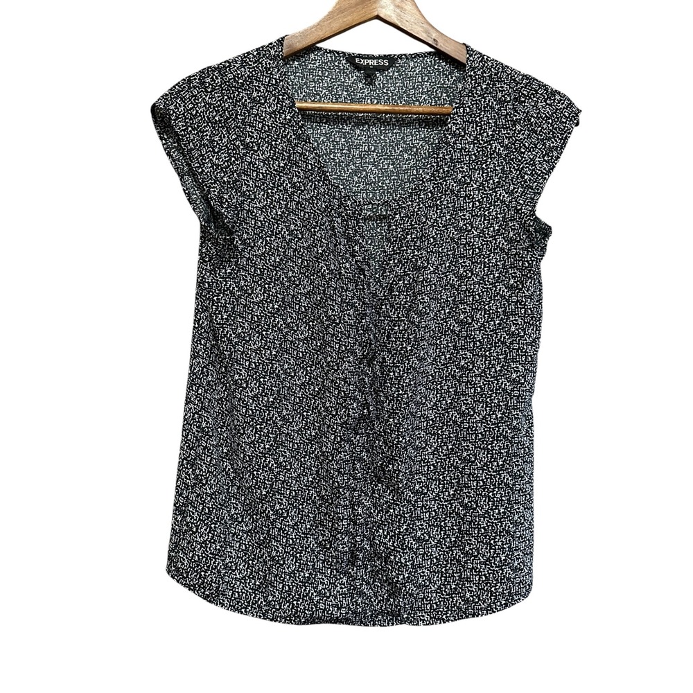 Express Blouse XS Black White Pattern Button Up Sleeveless Casual Top